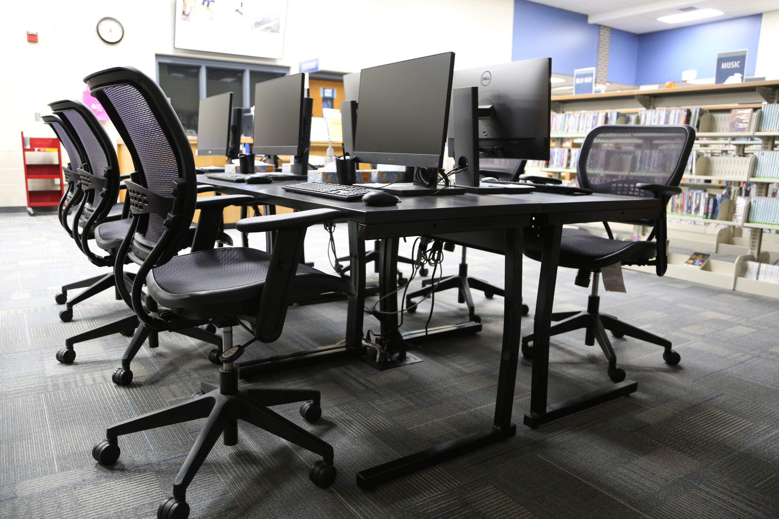 Capital Area District Libraries Reopens Branches to Provide Computer Access