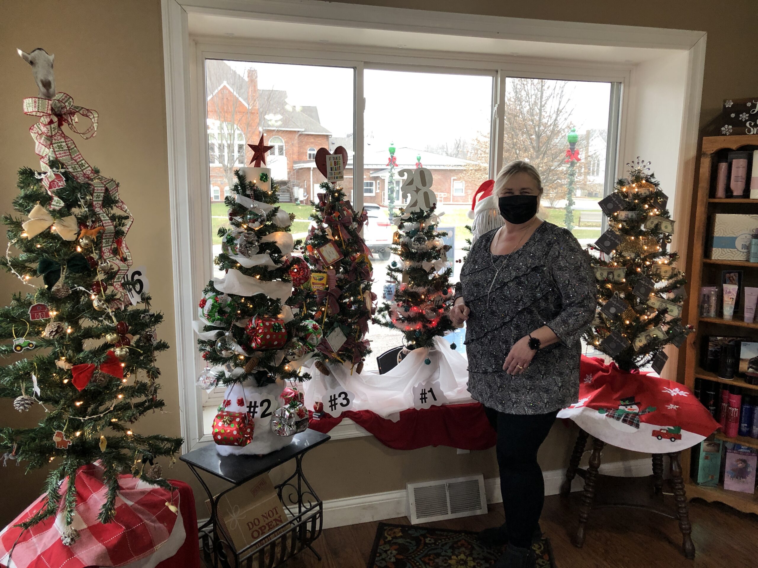 A night-light cruise about Stockbridge