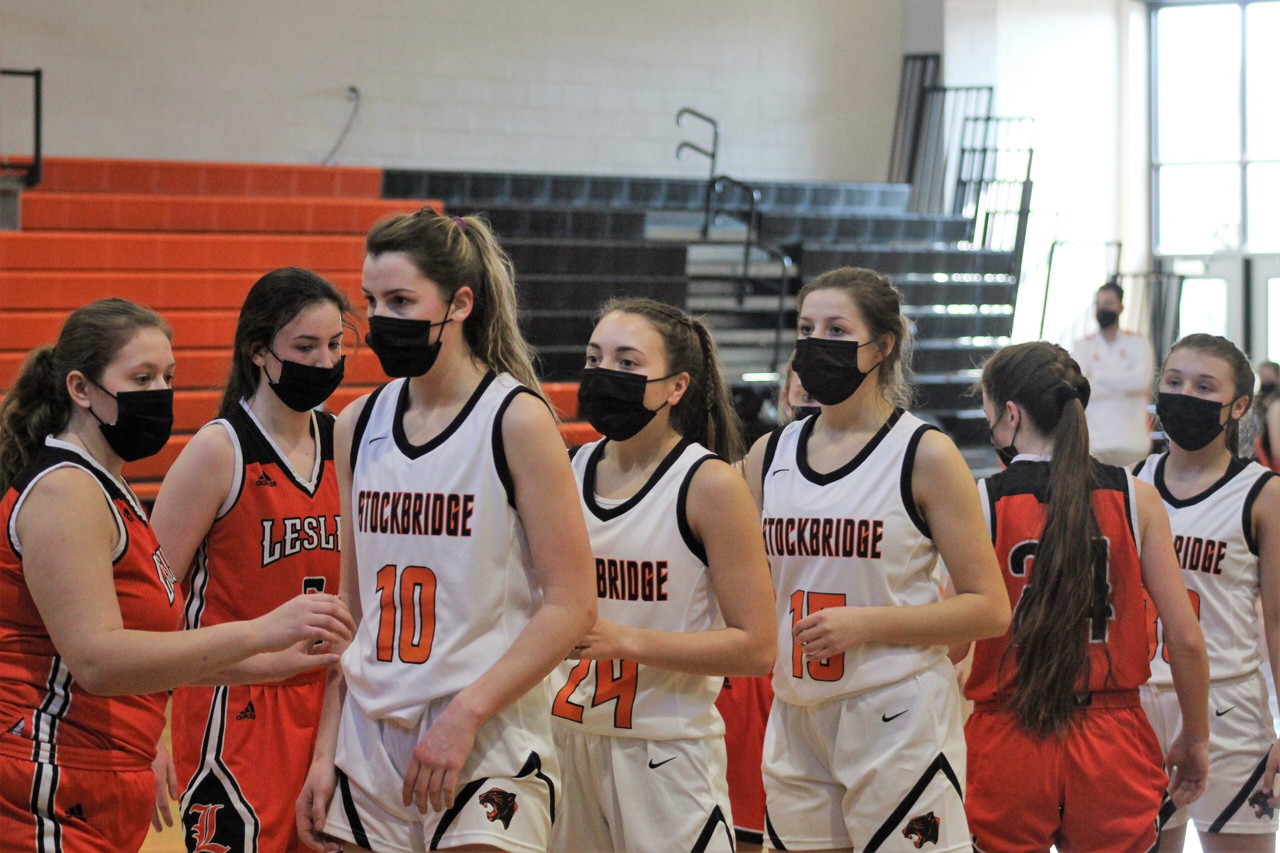 Lady Panthers Stay Perfect in GLAC