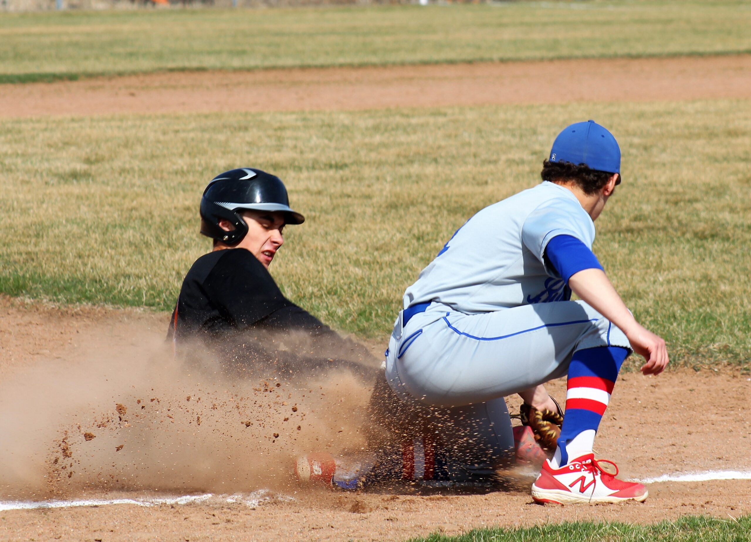 Baseball Drops Pair to Olivet