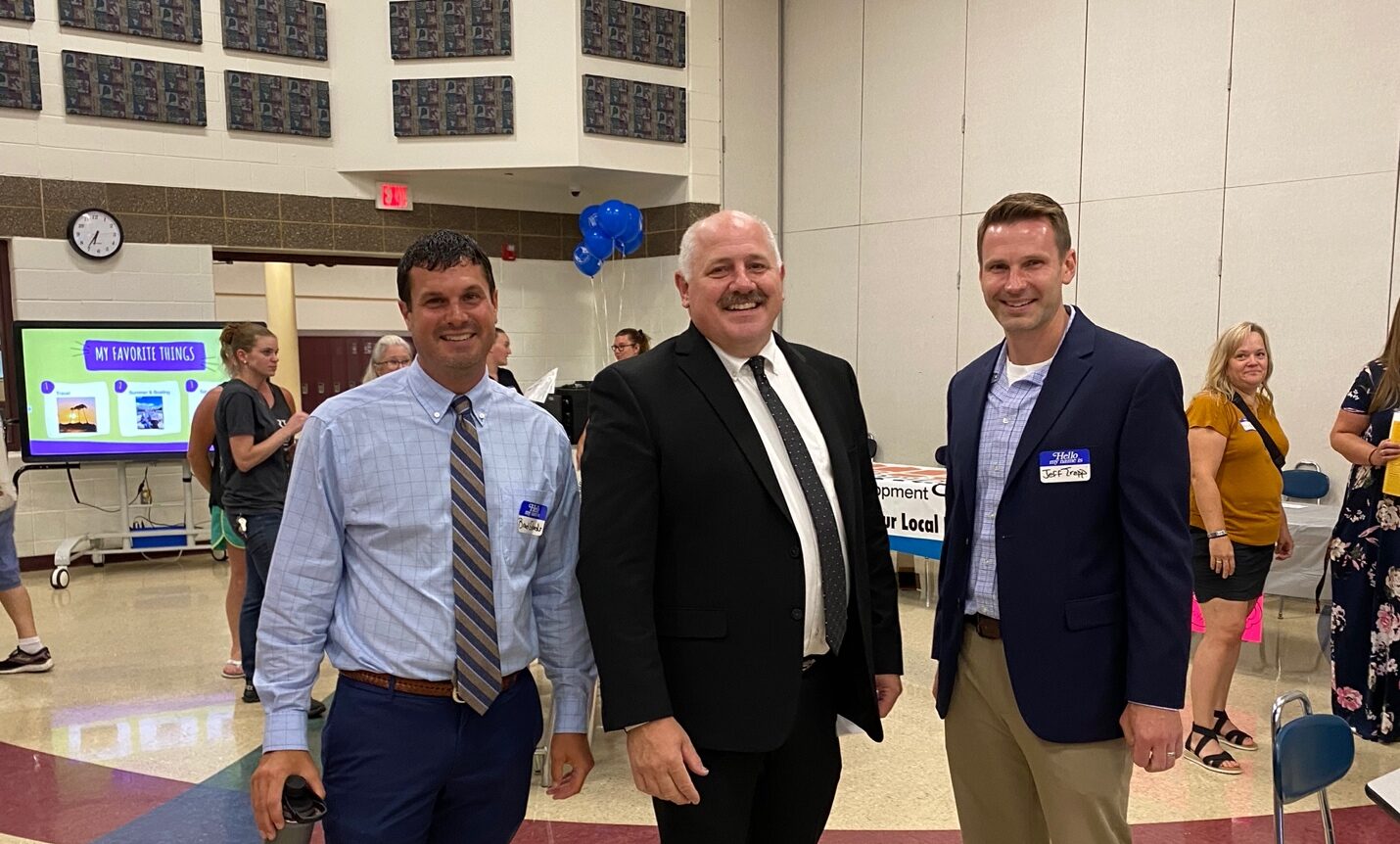 Community gathers to welcome new school personnel