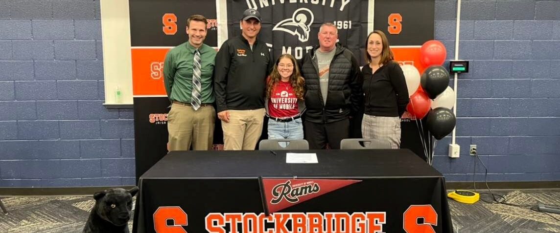 Sidney Gipe Signs to Run at University of Mobile