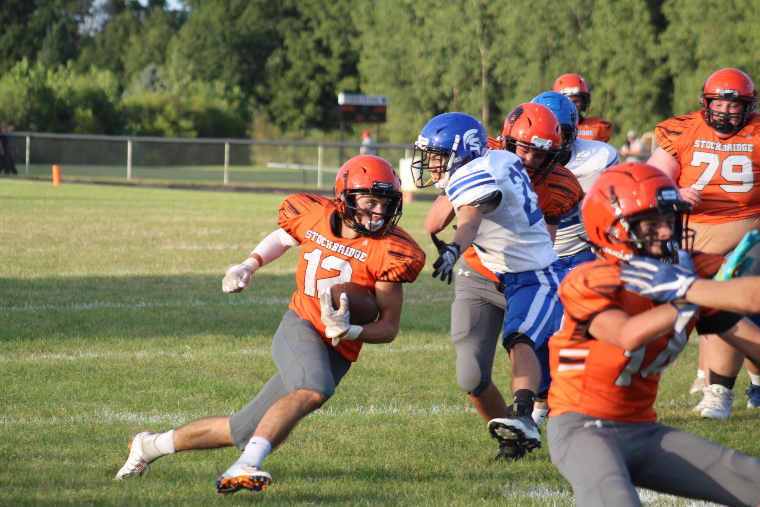 Panthers Clip Perry for Homecoming Victory