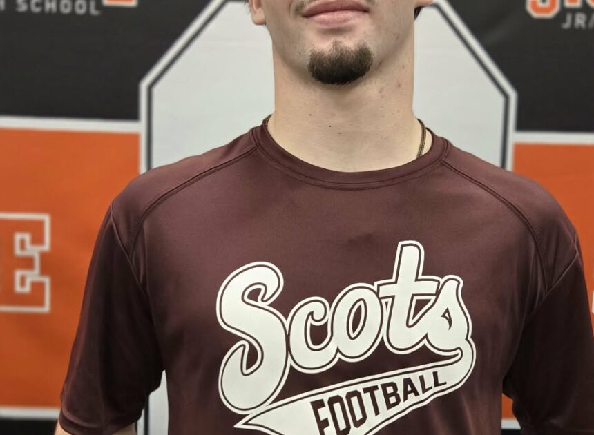 Noah Sandecki Signs to Play Football at Alma College