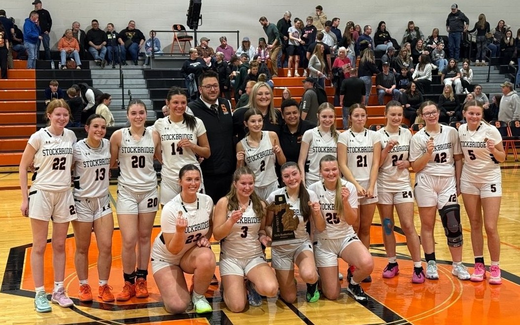 Girls’ Basketball Wins First District Title in 26 years